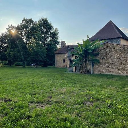 Grande Maison Type Perigourdine Montignac-Lascaux Exterior foto